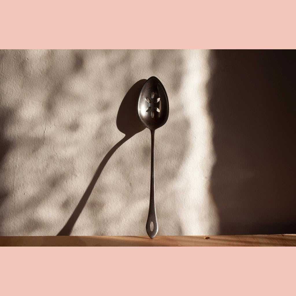 Gestura 00 Slotted Kitchen Spoon Silver